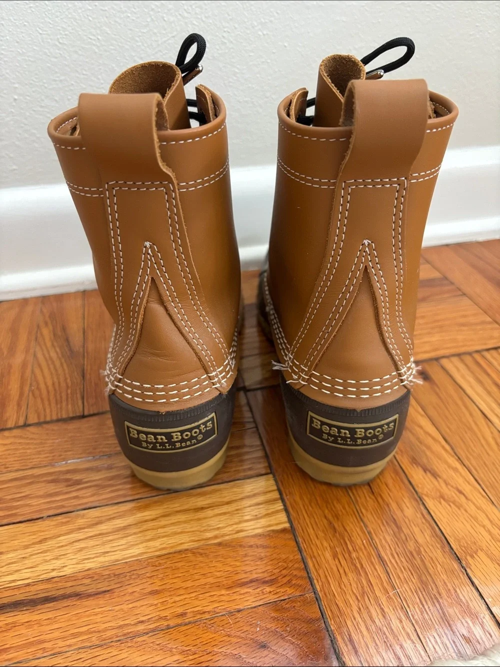 LL Bean Mens Duck Boot - size 9